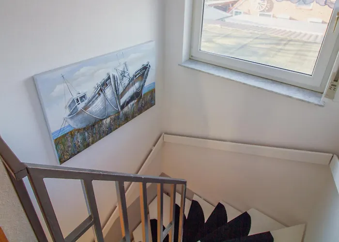 Sita Nyaraló Krummhörn